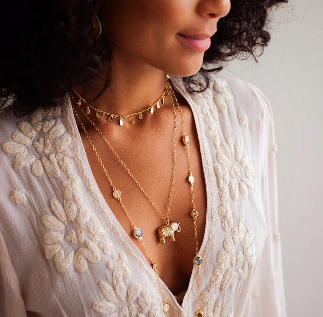 Anna Beck Classic Charm Necklace - Gold 4 Anna Beck Classic Charm Necklace - Gold - Image 2