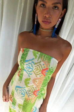 Never Fully Dressed Abstract Sol Bandeau Top - Green 16 Never Fully Dressed Abstract Sol Bandeau Top - Green -Lulu&M never fully dressedabstract green bandeau 4 jpg