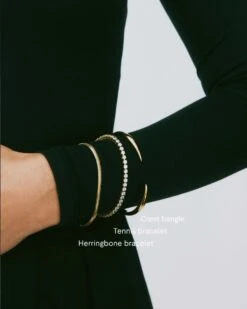 Edblad Crest Bangle - Gold 12 Edblad Crest Bangle - Gold -Lulu&M pdp classic studio herringbone tennis crest 2
