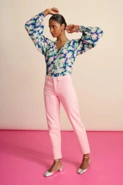 Pom Amsterdam Elli Straight Jeans - Blooming Pink -Lulu&M pom amsterdam jeans jeans elli straight blooming pink 53954929328472 jpg